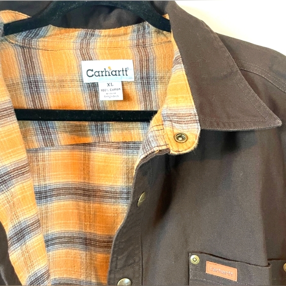 XL Carhartt jacket - Picture 2 of 3